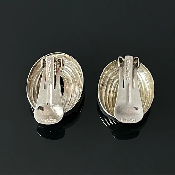 **SOLD**✨ Signed Dior Swirl MCM Vintage Clip On Earrings in Silver - Picture 2 of 2